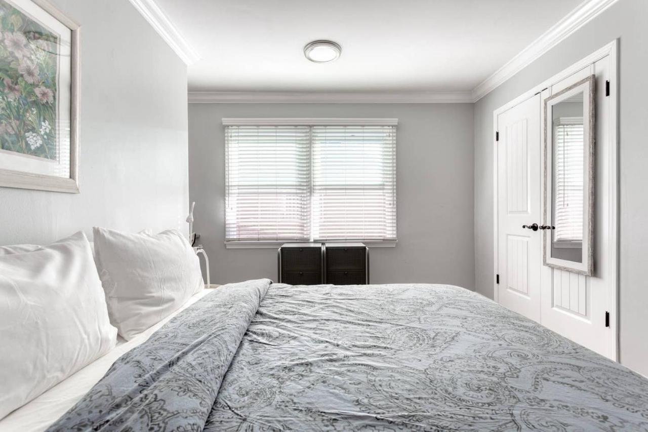 New Belmont Shore Retreat With Free Parking Walk To Beaches Long Beach Bagian luar foto