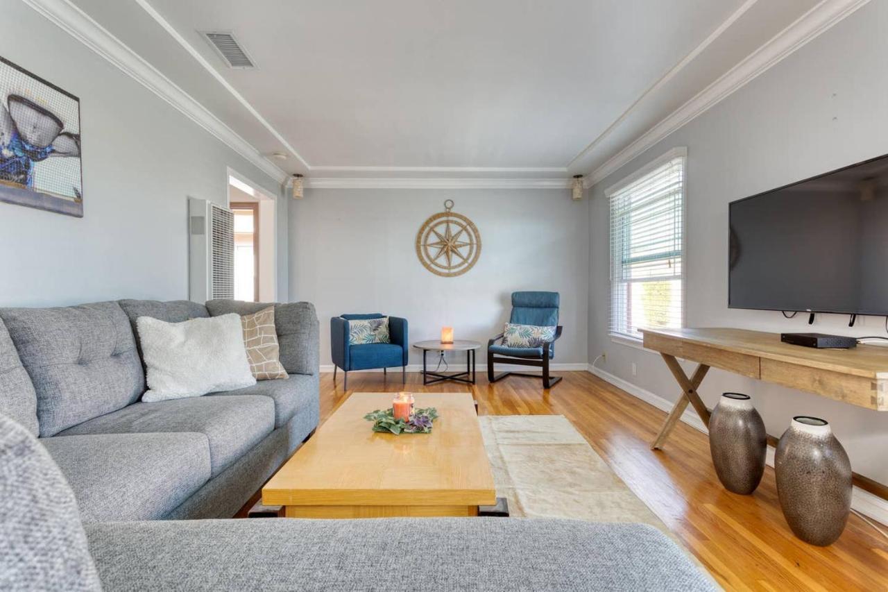 New Belmont Shore Retreat With Free Parking Walk To Beaches Long Beach Bagian luar foto