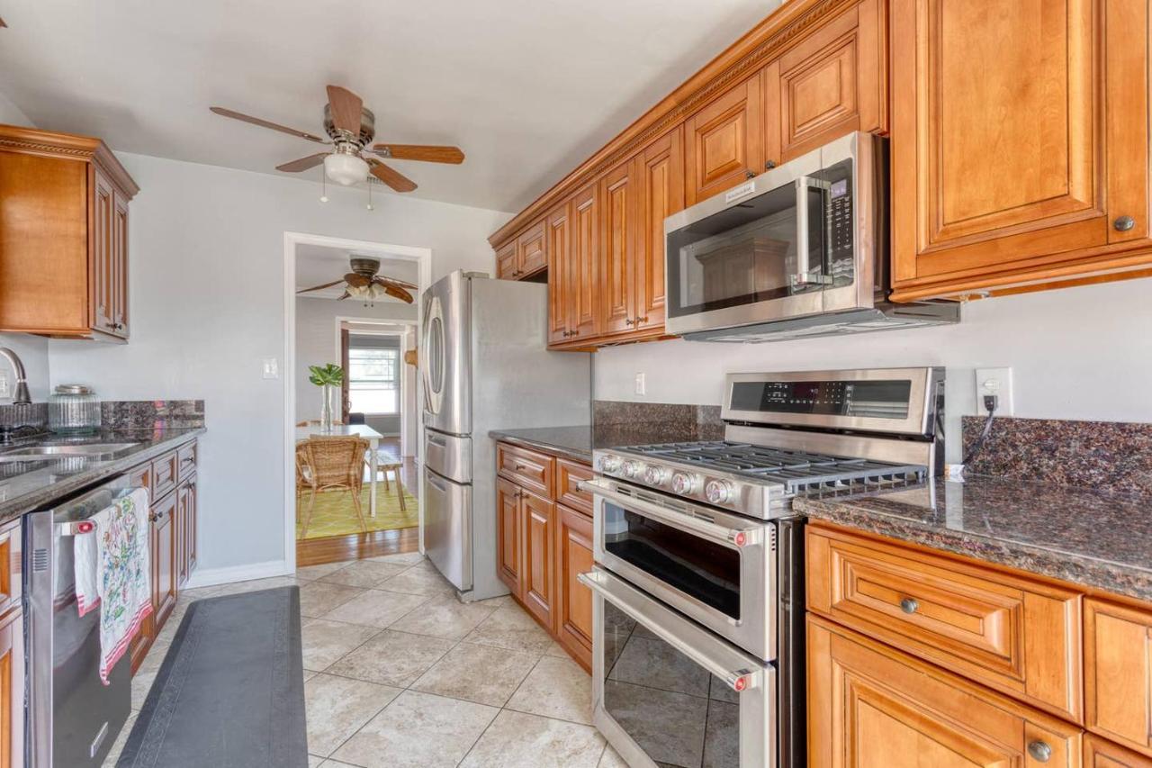 New Belmont Shore Retreat With Free Parking Walk To Beaches Long Beach Bagian luar foto